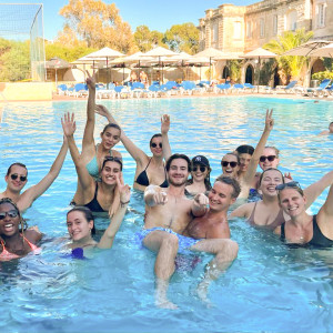 0b12ae06-4bf7-4aec-80a5-1ca76ced046e__web-2048_