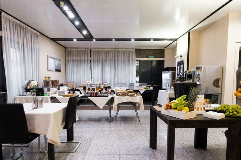 Asti residence_breakfast area