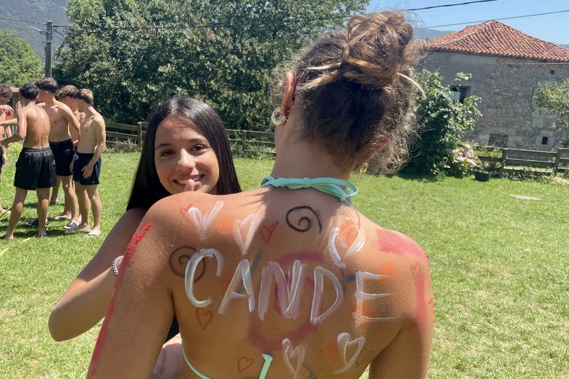 Taller Bodypainting Campamento Mayores