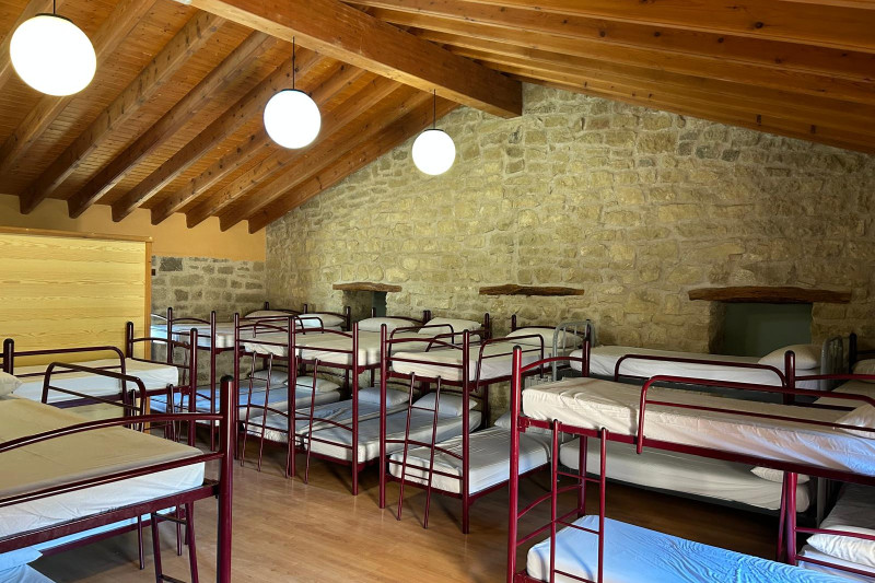 futbol albergue  habitacion