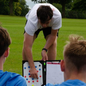 campamento-de-verano-de-futbol-de-alto-rendimiento-de-inglaterra-9977