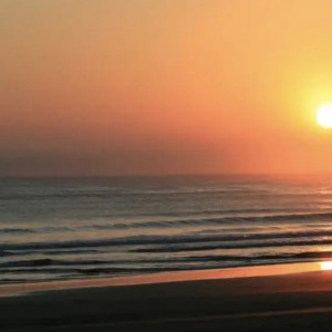 International Surf Camp Puesta sol