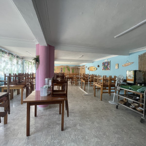 International Surf Camp Comedor