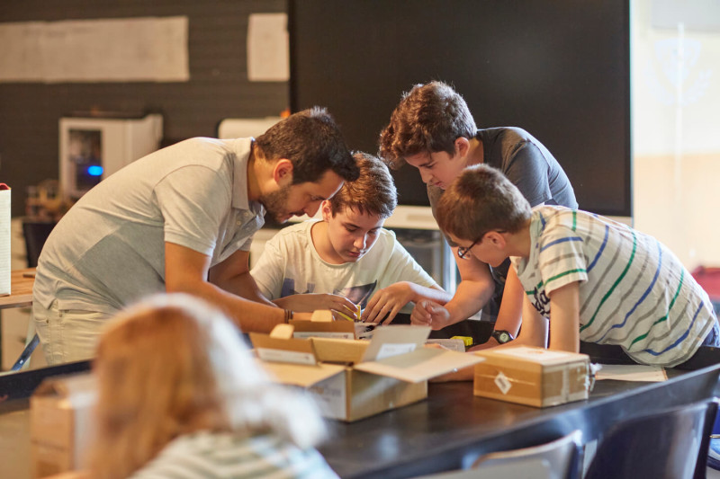 CREATIVE ADVENTURE _ CREATIVE EXPLORERS