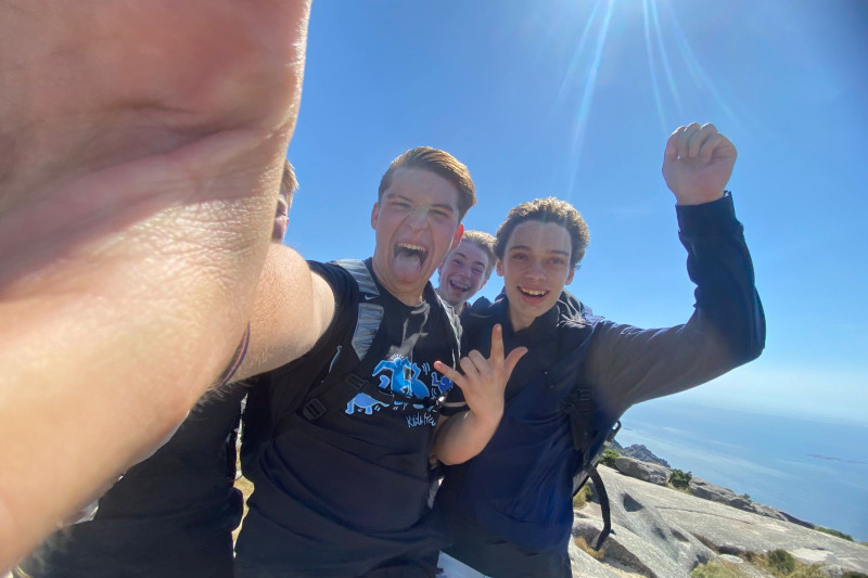 Trip-Selfie-World Camps