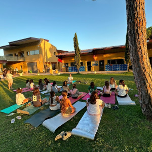 Instalaciones CBS Summer Camp -  patio trasero actividades